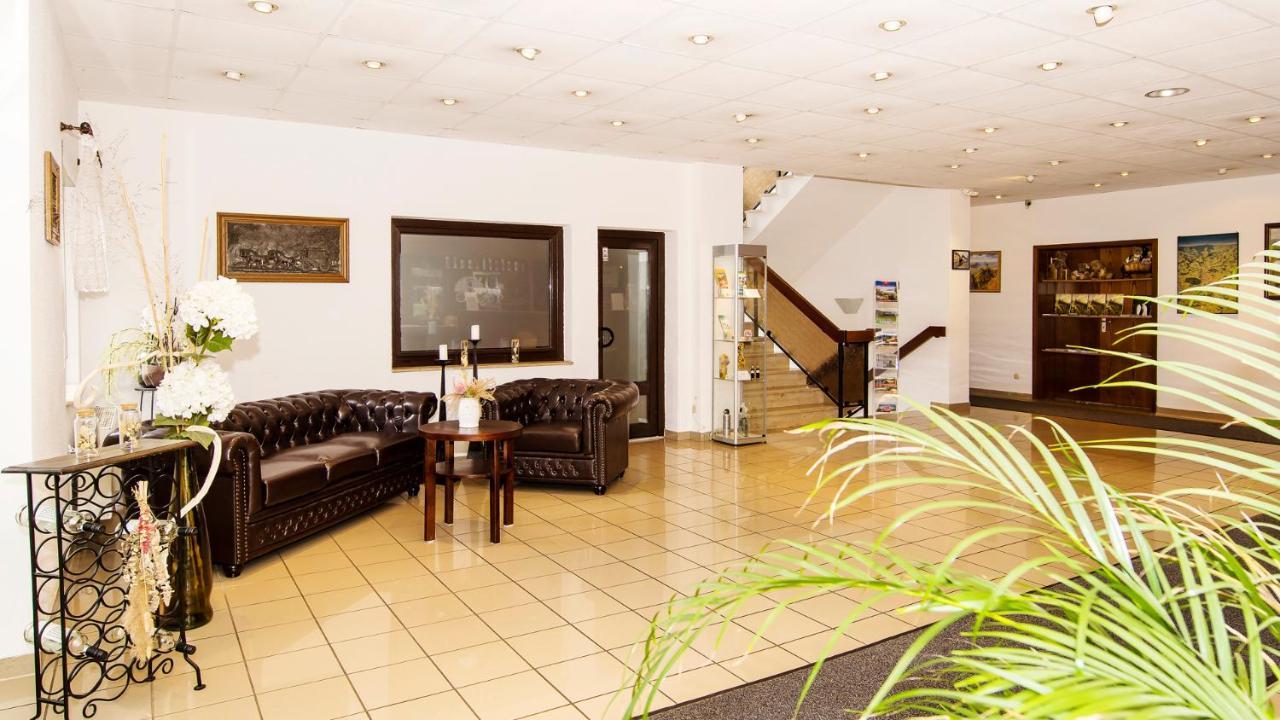 Hotel Zur Post Пірна Екстер'єр фото