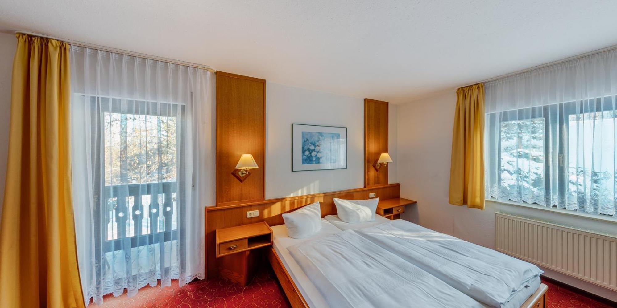 Hotel Zur Post Пірна Екстер'єр фото