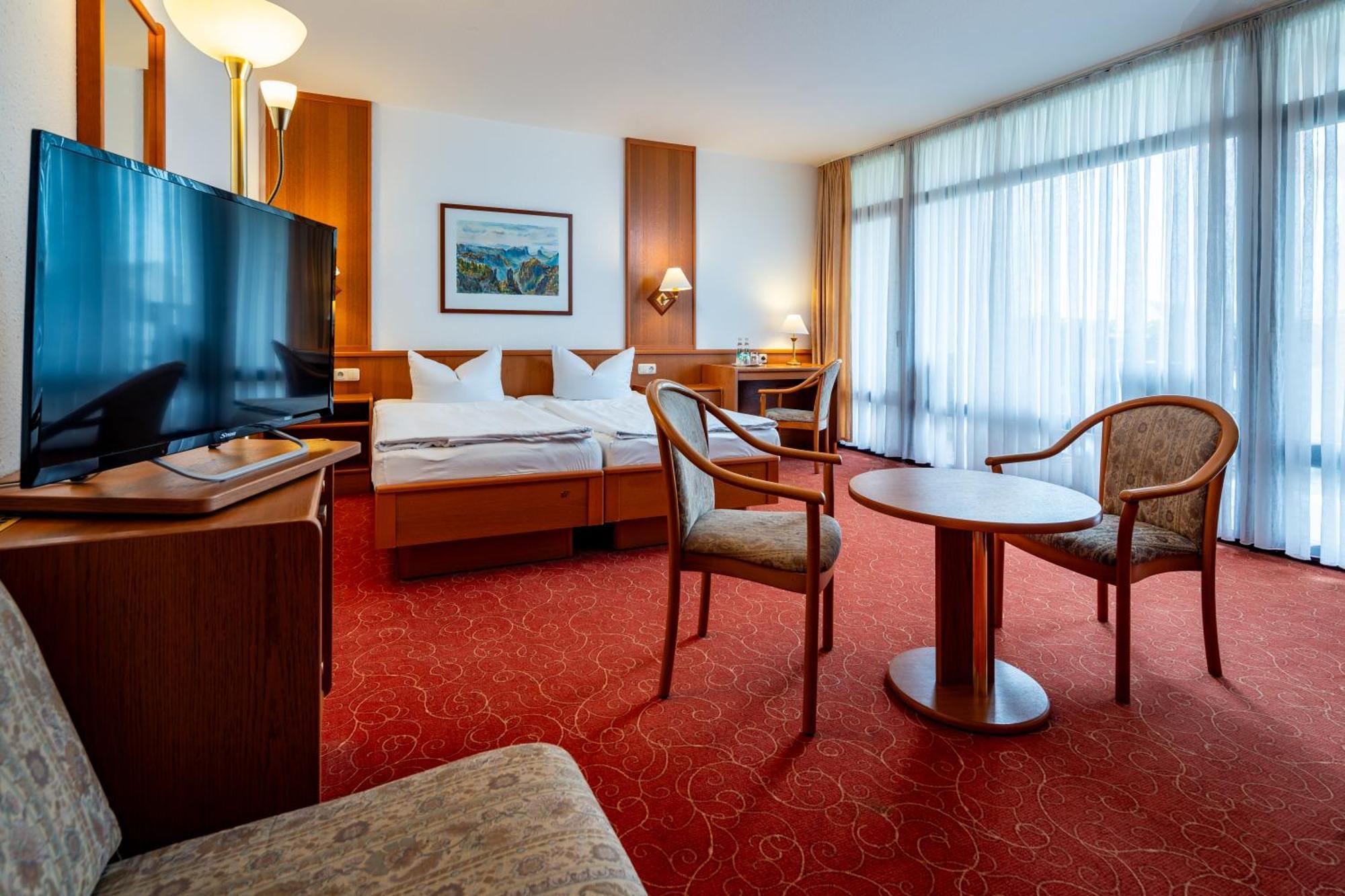 Hotel Zur Post Пірна Екстер'єр фото